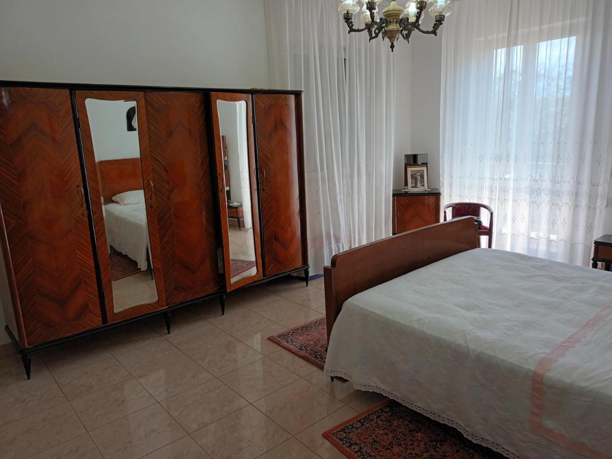 דירות קולונלה La Casa Degli Ippocastani מראה חיצוני תמונה